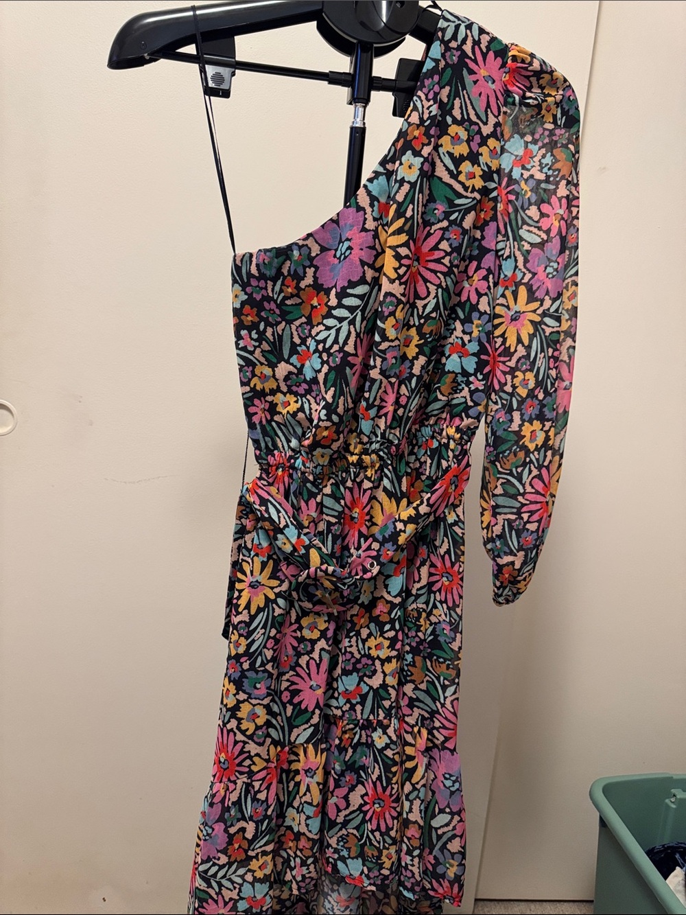 Floral One-Shoulder Midi Dress in Multicolor